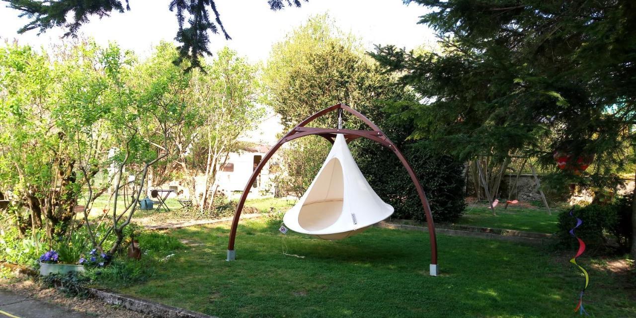 Le Dome Aux Oiseaux Hotel Berig-Vintrange Ngoại thất bức ảnh